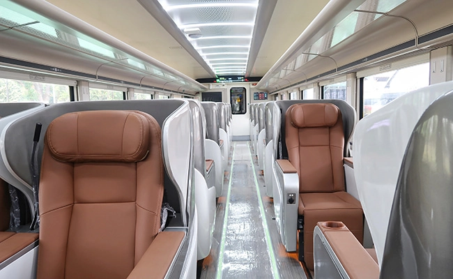 Module and product engineering for rail systems